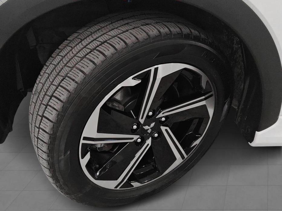 MITSUBISHI ECLIPSE CROSS 2024