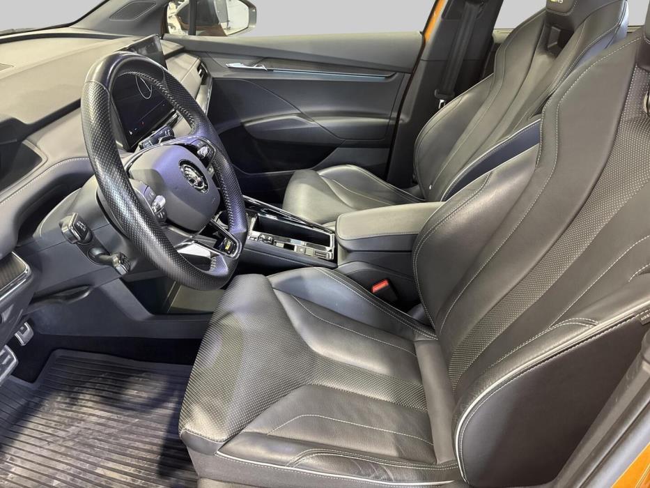 SKODA Enyaq 2023