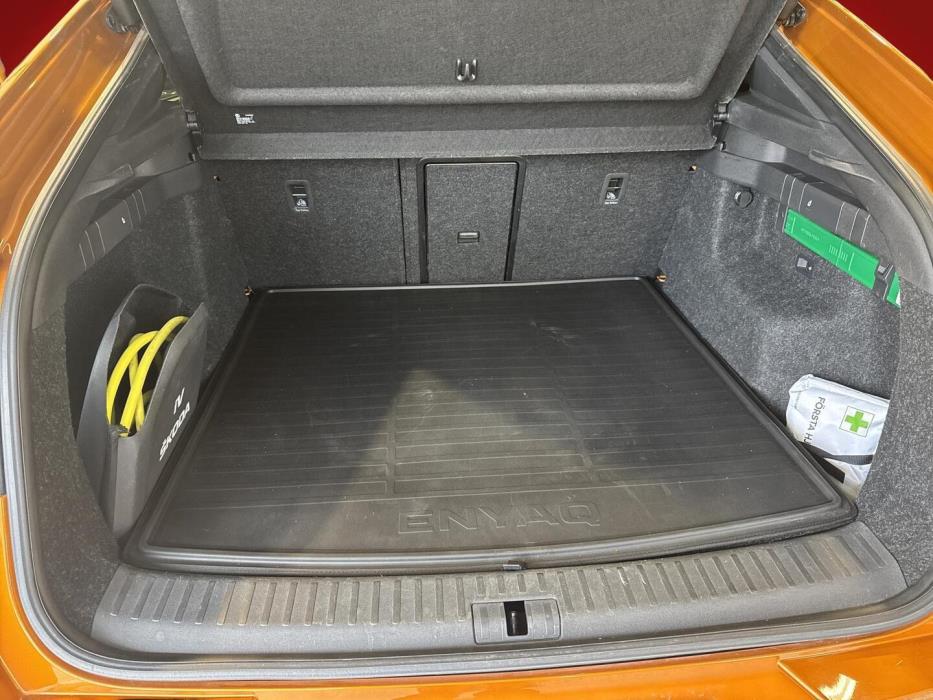 SKODA Enyaq 2023
