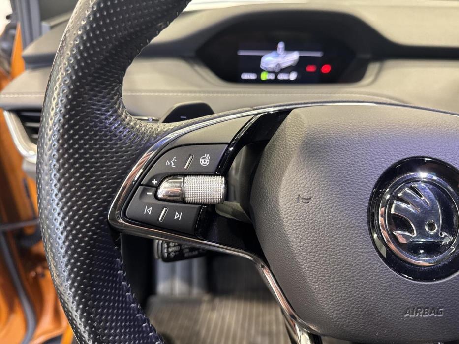 SKODA Enyaq 2023