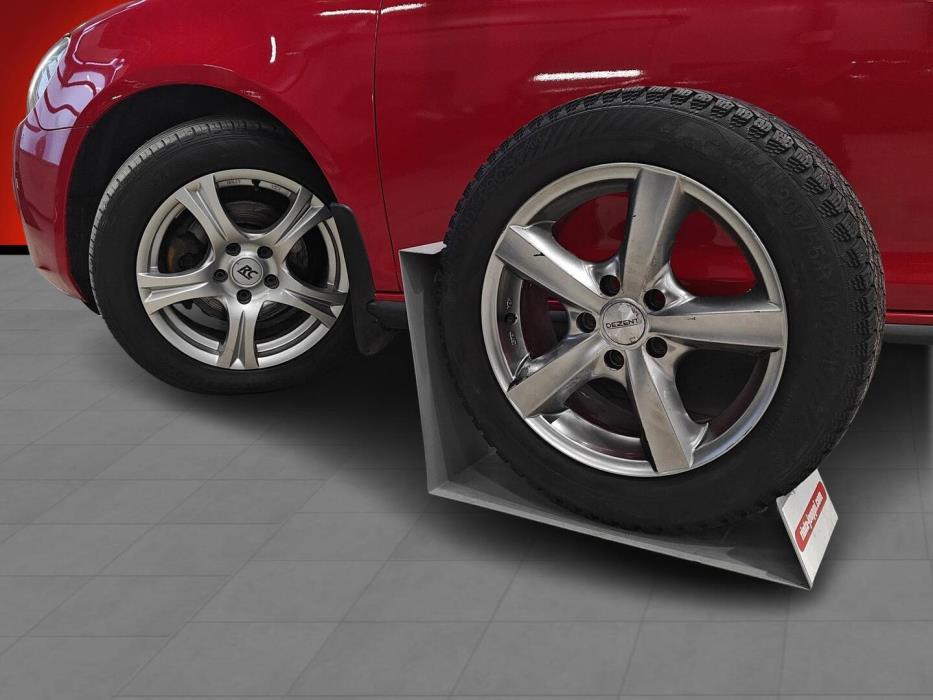 VOLKSWAGEN Golf 2011