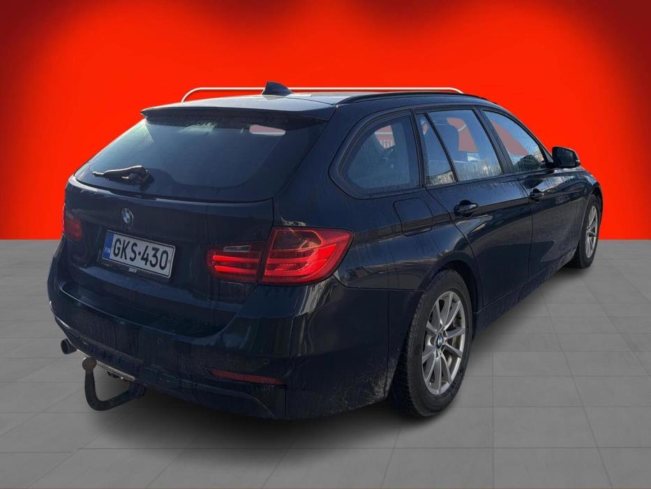 BMW 320 2013