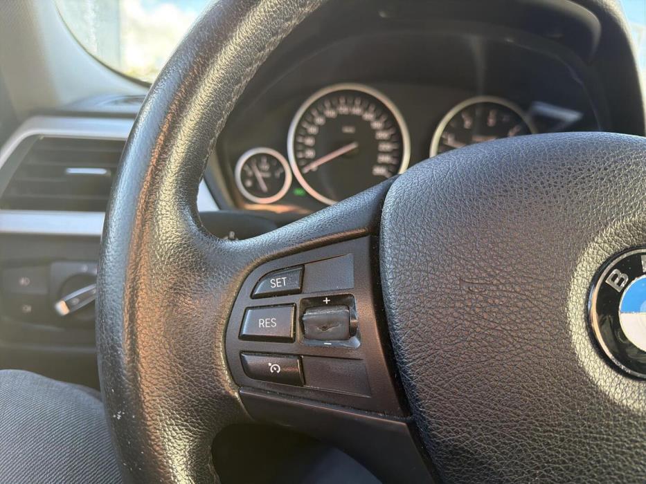 BMW 320 2013