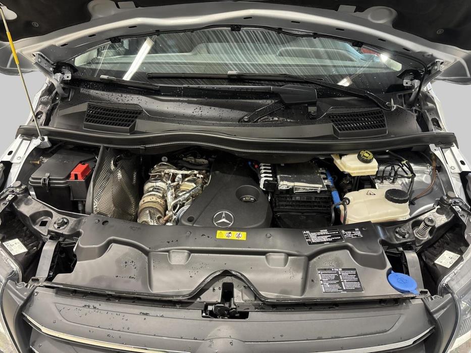 MERCEDES-BENZ Vito 2024