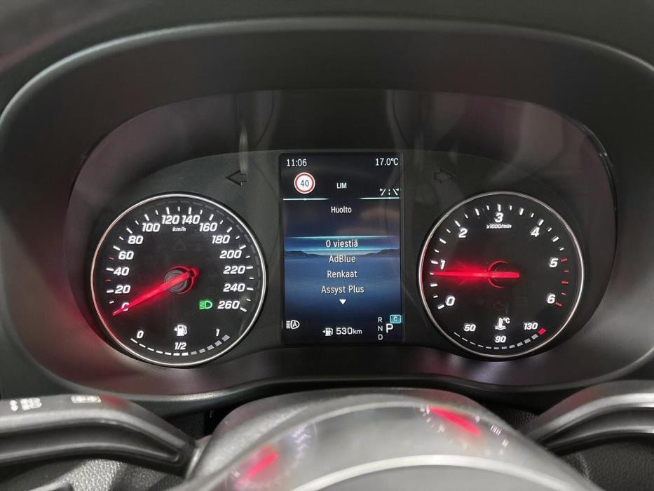 MERCEDES-BENZ Vito 2024