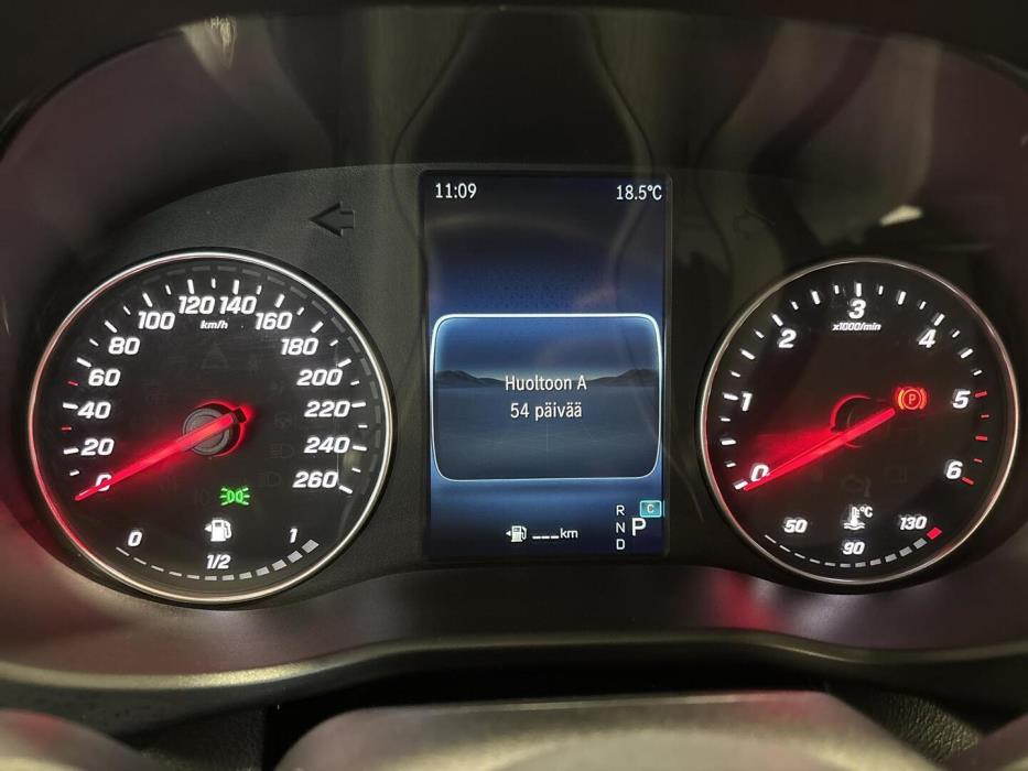 MERCEDES-BENZ Vito 2024