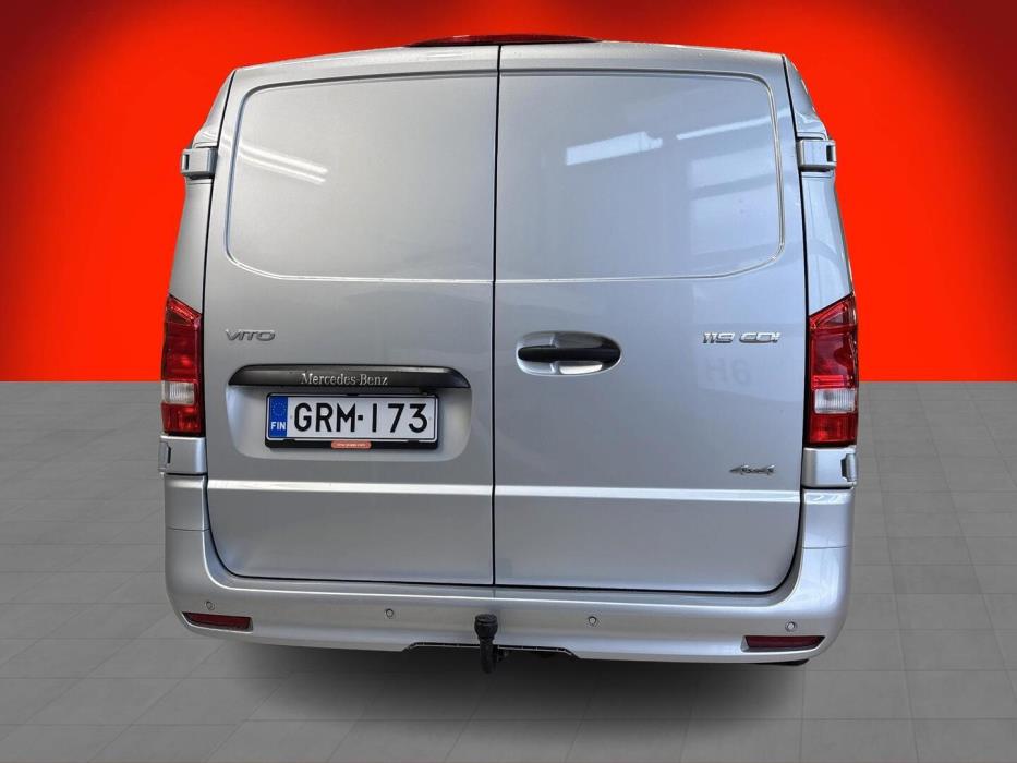MERCEDES-BENZ Vito 2024