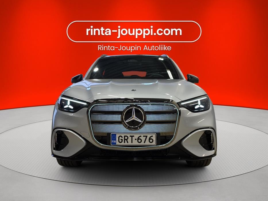 MERCEDES-BENZ GLC 2026
