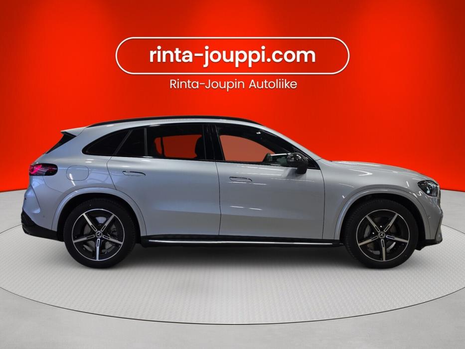 MERCEDES-BENZ GLC 2026