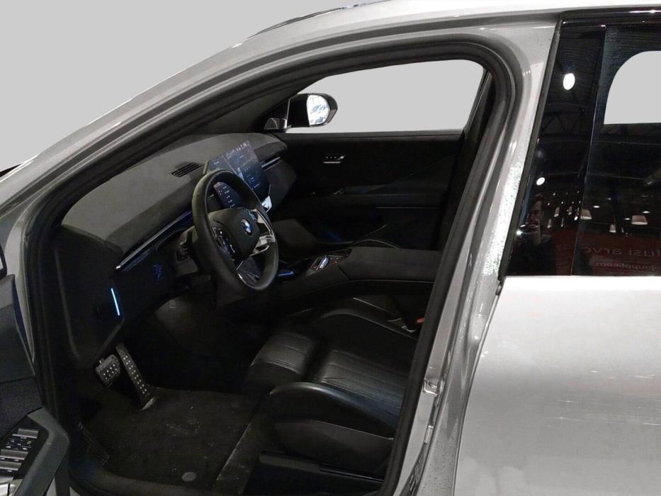 BMW IX3 2026