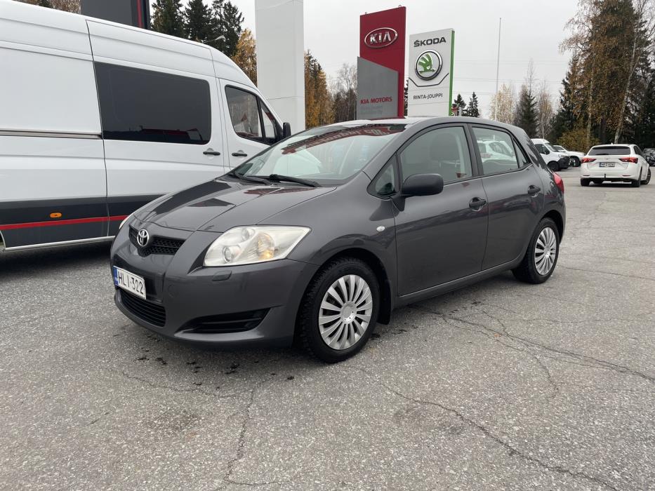 TOYOTA Auris 2007