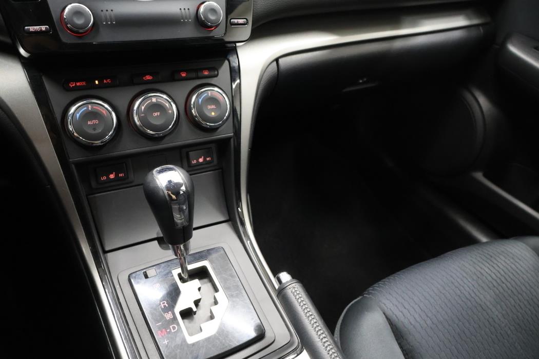 MAZDA 6 2012