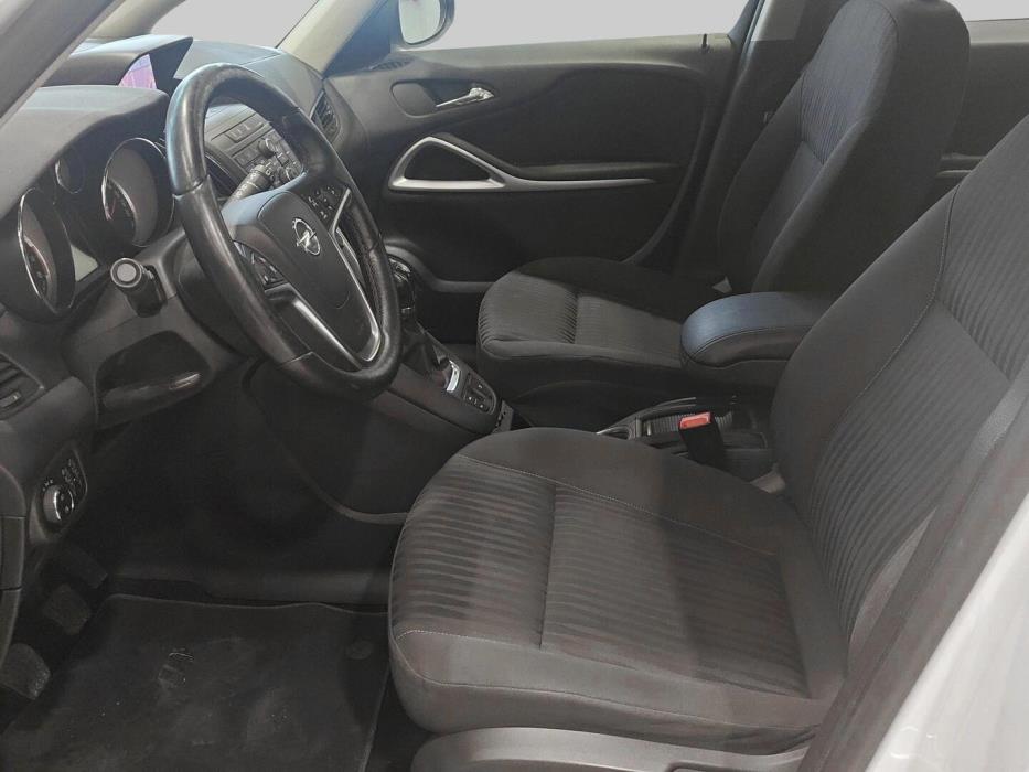 OPEL Zafira Tourer 2013