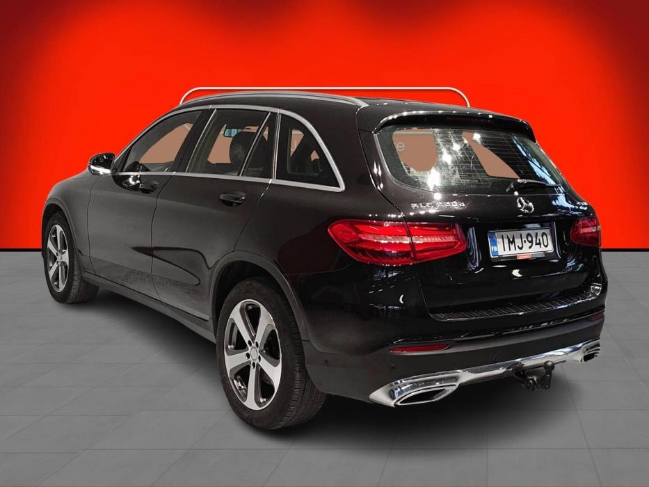 MERCEDES-BENZ GLC 2015
