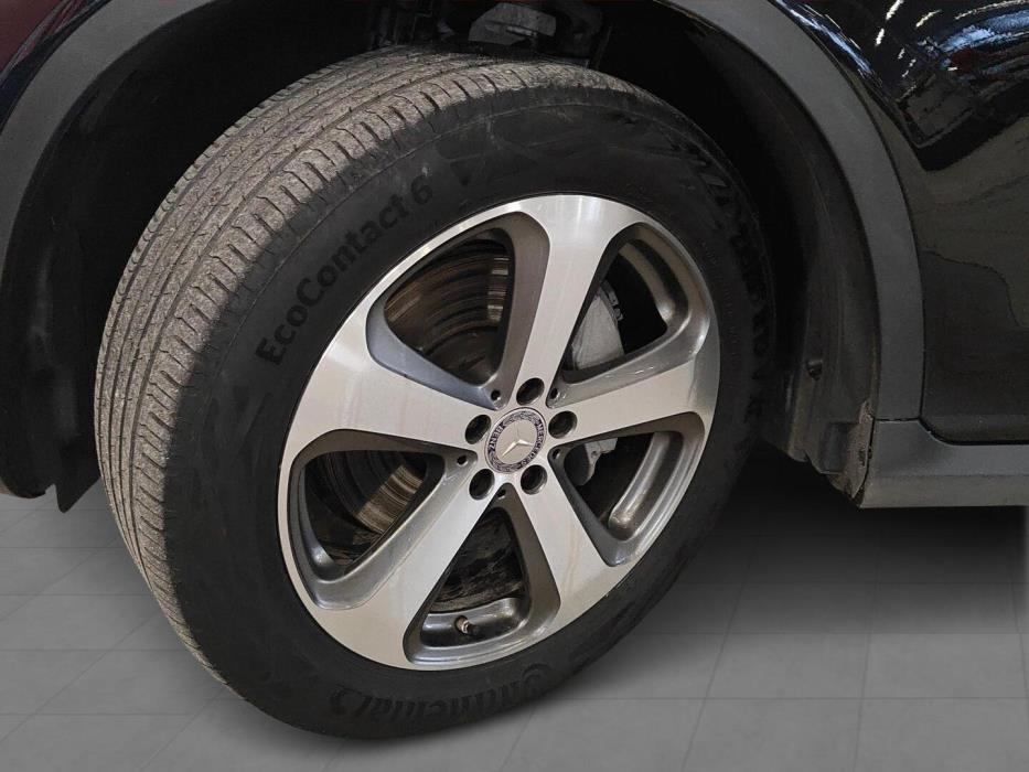 MERCEDES-BENZ GLC 2015