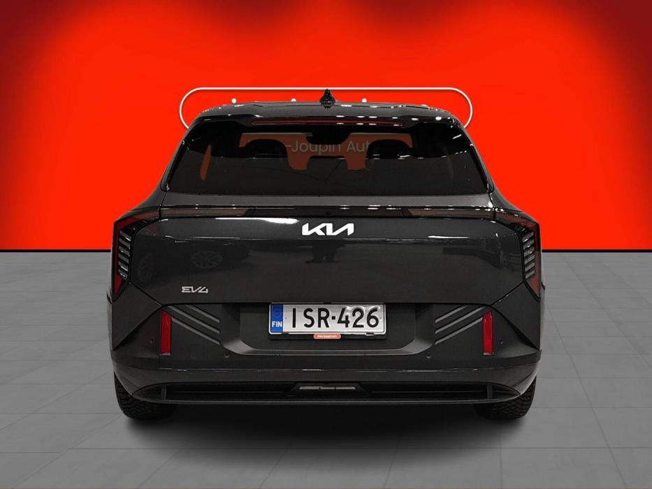 KIA EV4 2026