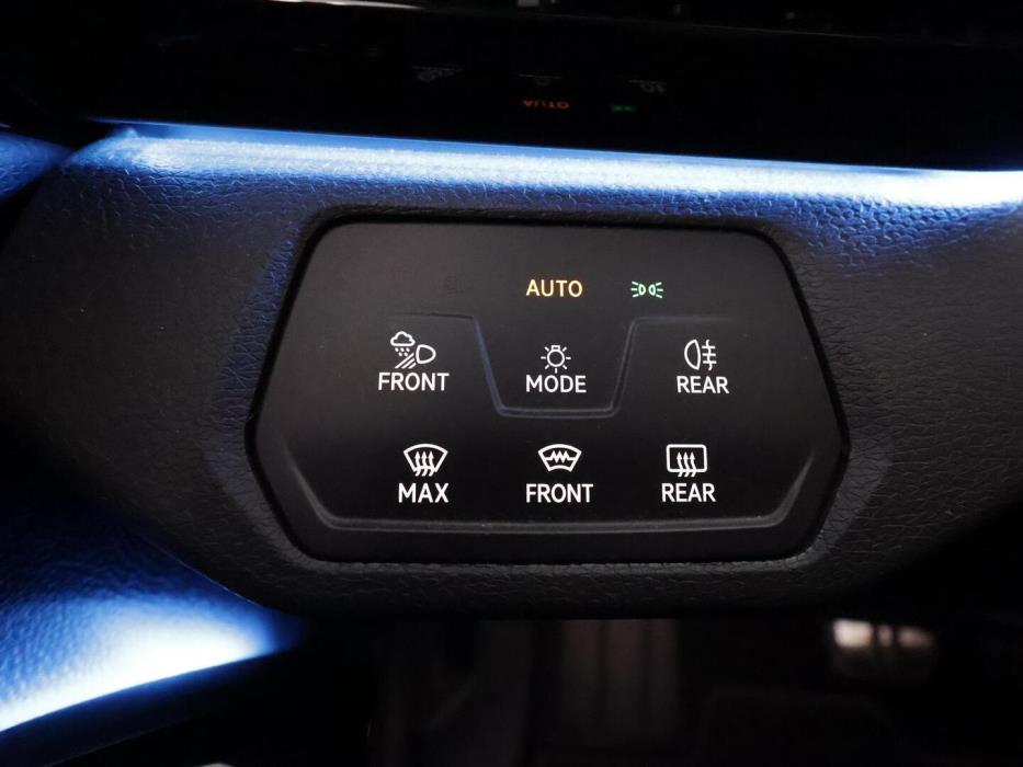 VOLKSWAGEN ID.4 2023
