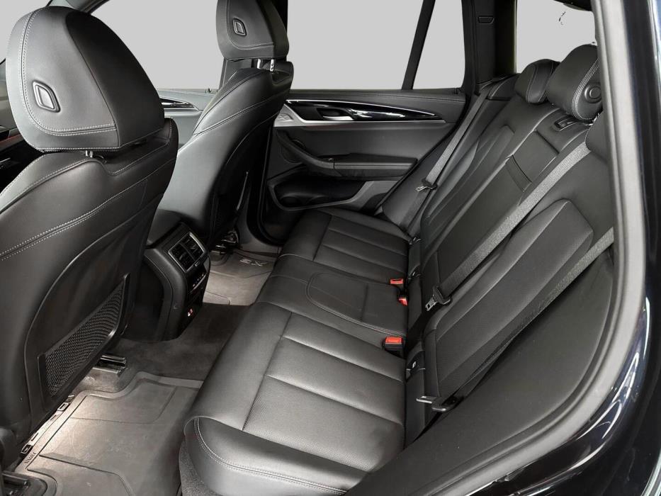 BMW IX3 2022