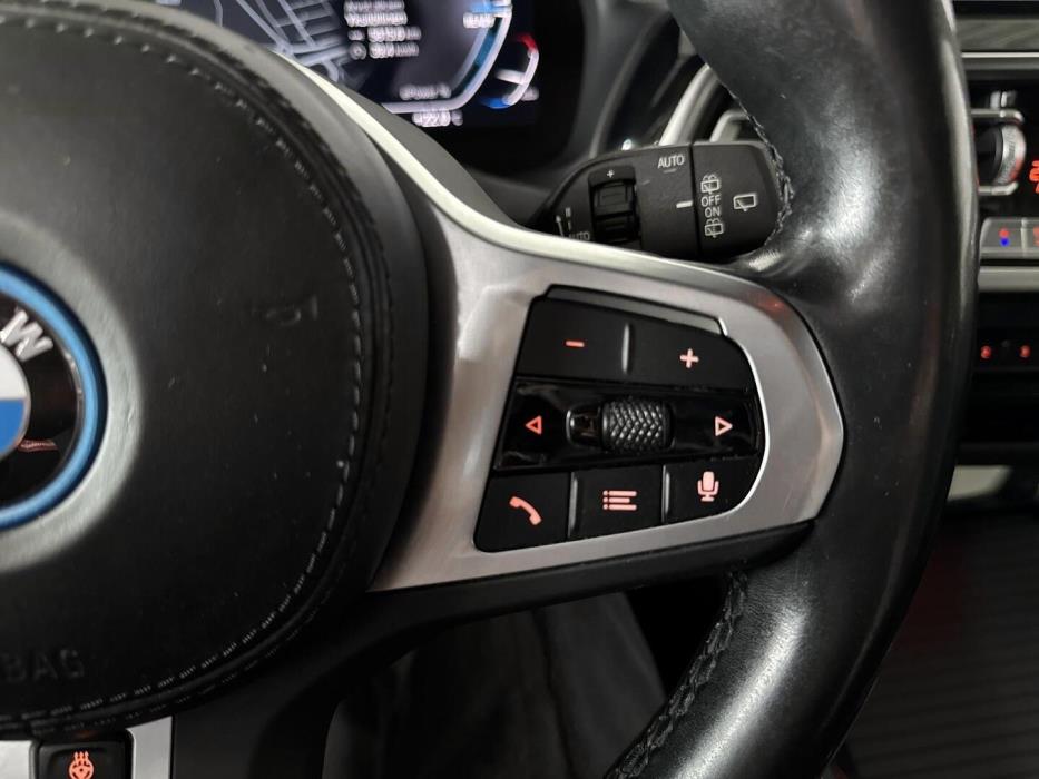 BMW IX3 2022