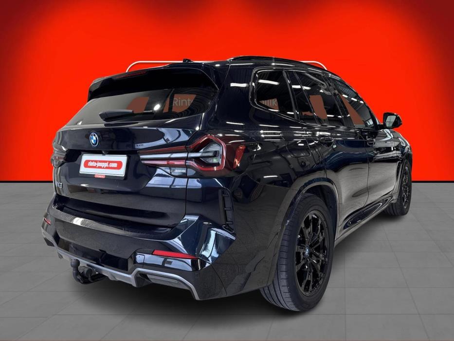 BMW IX3 2022