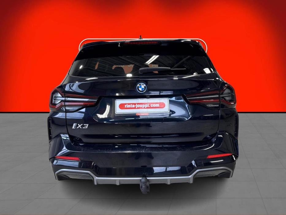 BMW IX3 2022
