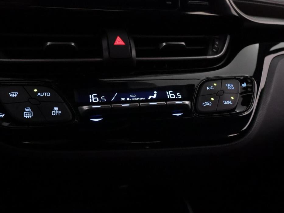 TOYOTA C-HR 2019