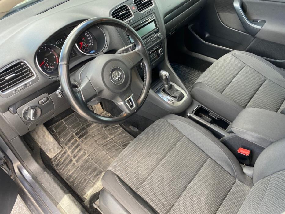 VOLKSWAGEN Golf 2011