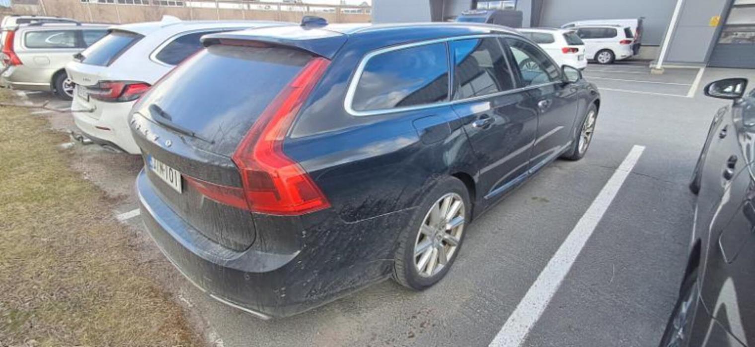 VOLVO V90 2016