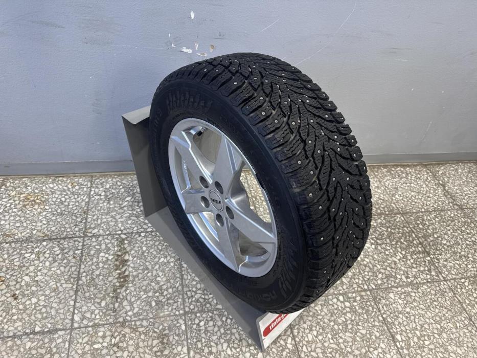 TOYOTA Yaris Cross 2022