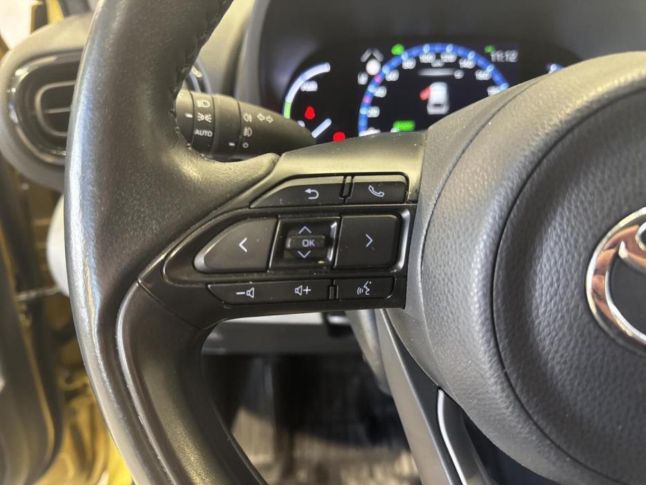 TOYOTA Yaris Cross 2022