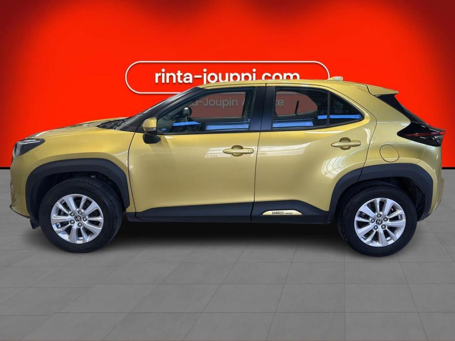 TOYOTA Yaris Cross 2022