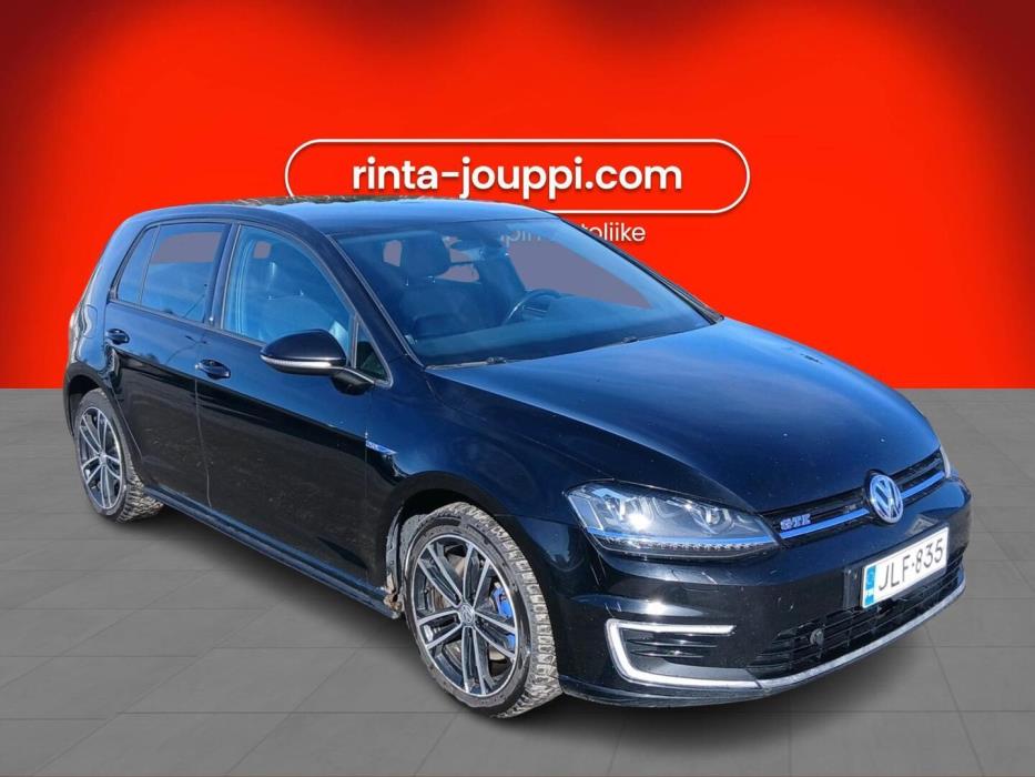 VOLKSWAGEN Golf 2015