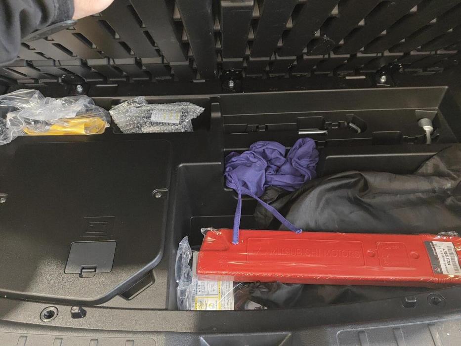 MITSUBISHI Eclipse Cross 2021