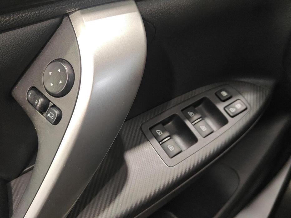 MITSUBISHI Eclipse Cross 2021