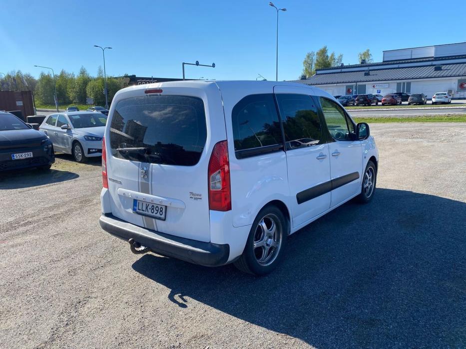 PEUGEOT Partner 2010