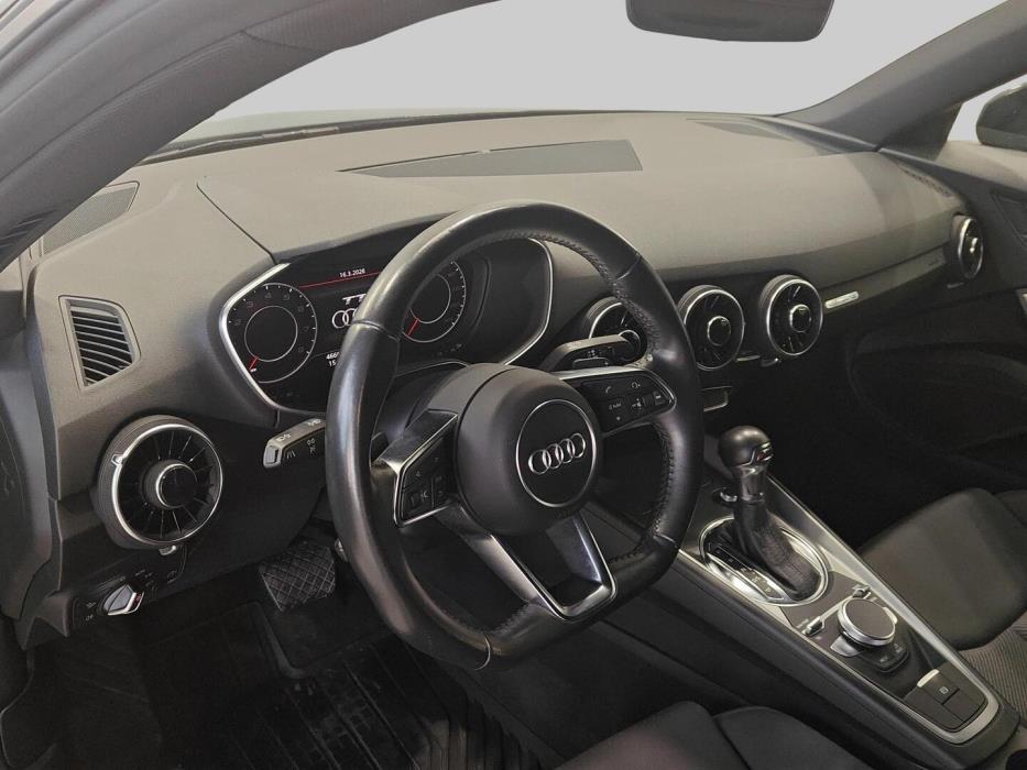 AUDI TT 2015