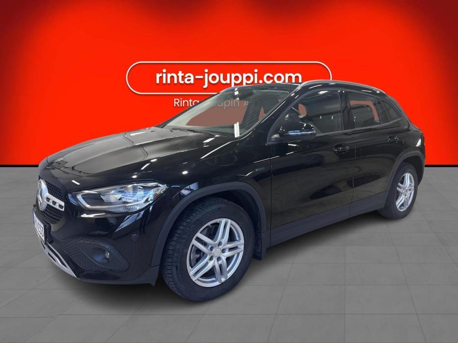 MERCEDES-BENZ GLA 2021