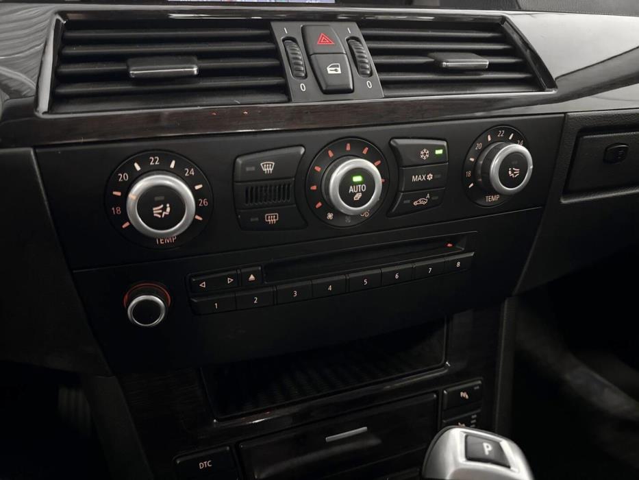 BMW 520 2009