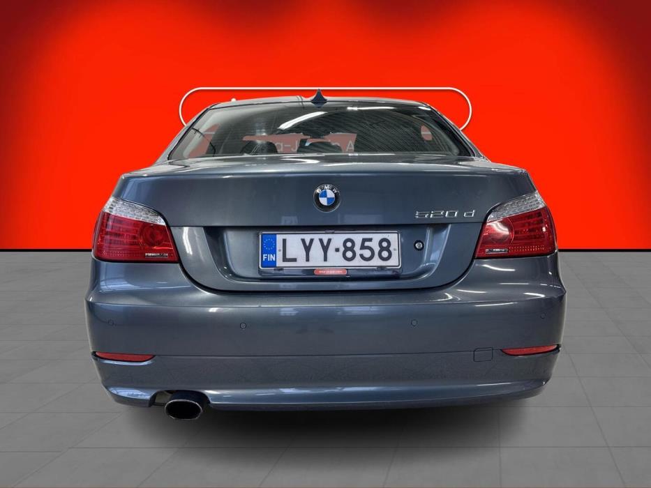 BMW 520 2009