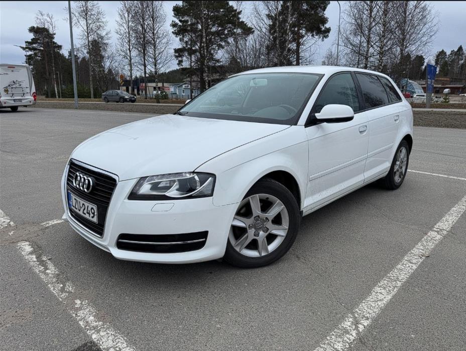 AUDI A3 2012