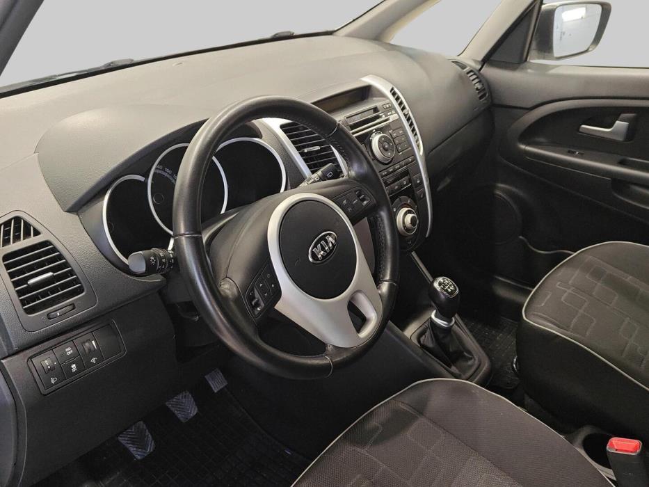 KIA Venga 2015