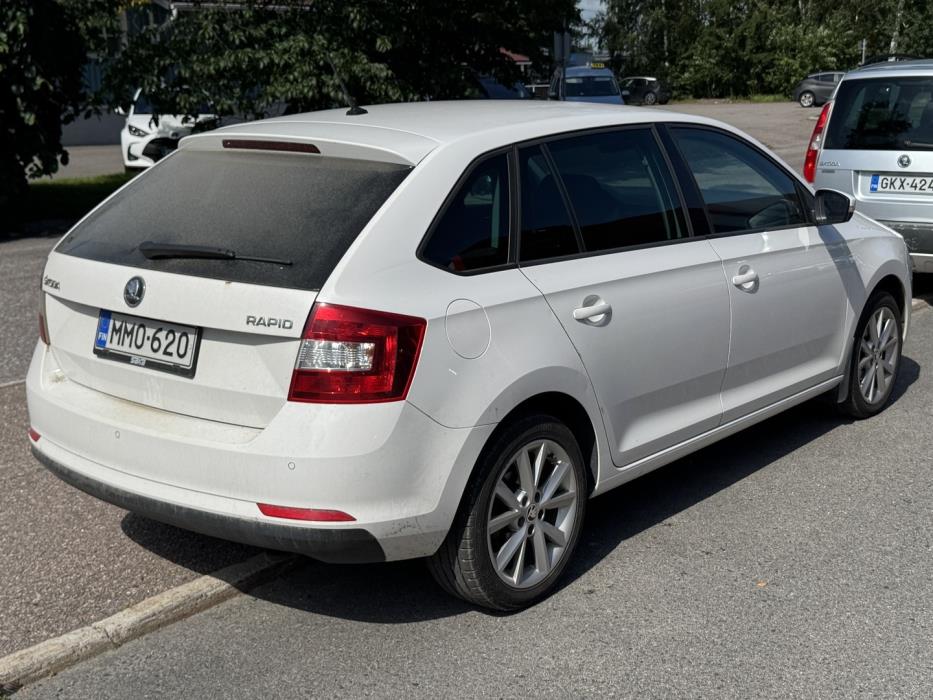 SKODA Rapid 2016