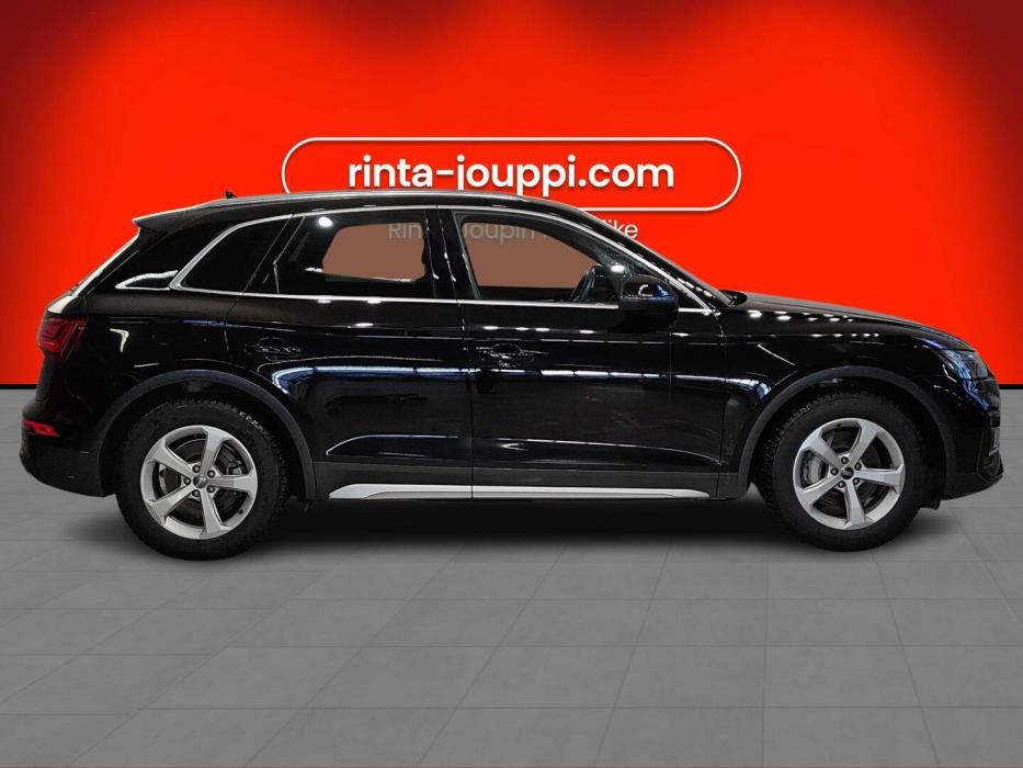 AUDI Q5 2023