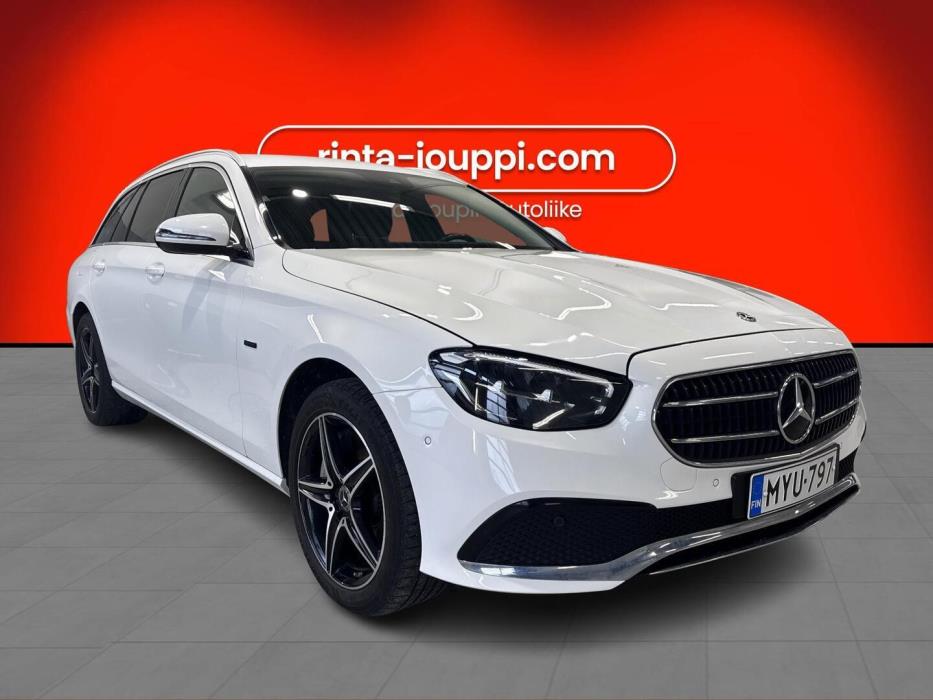 MERCEDES-BENZ E 2021