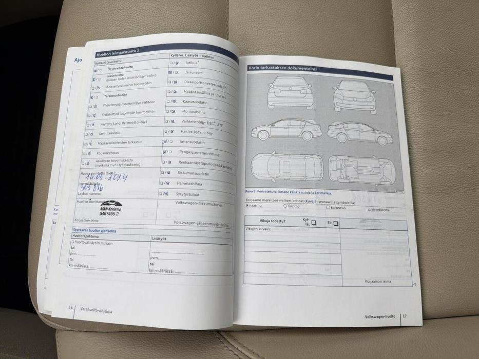 VOLKSWAGEN TIGUAN 2012