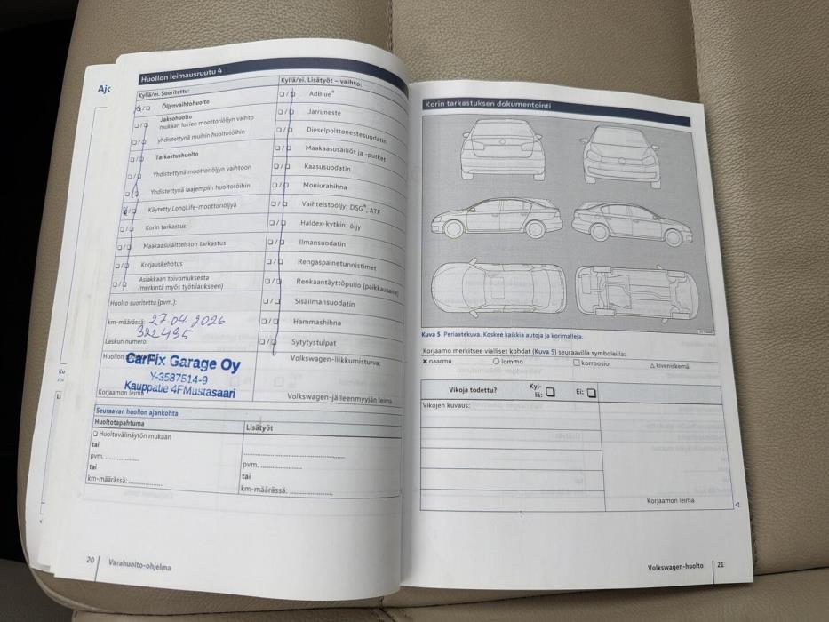 VOLKSWAGEN TIGUAN 2012