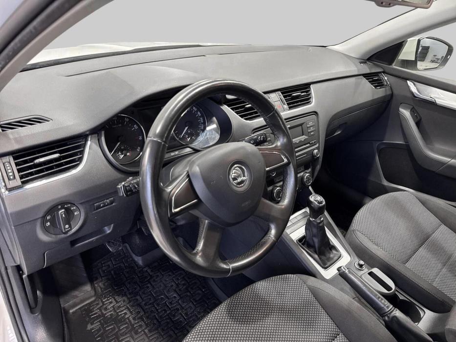 SKODA Octavia 2013