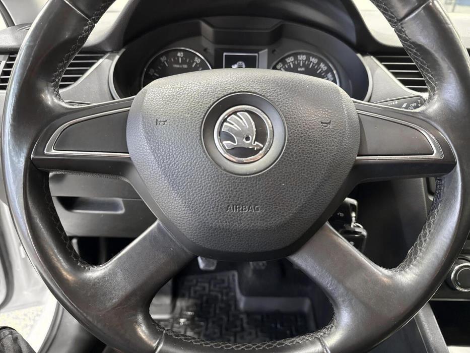 SKODA Octavia 2013