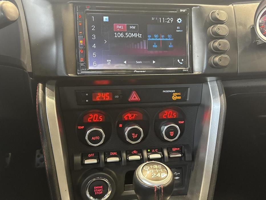 TOYOTA GT86 2016