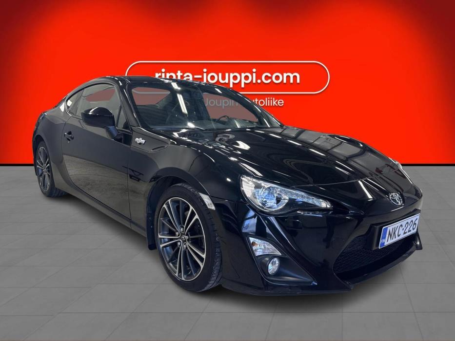 TOYOTA GT86 2016